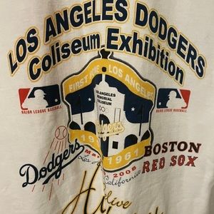 LA Dodgers t shirt 2008  LA Coliseum 50th anniversary XL autograph